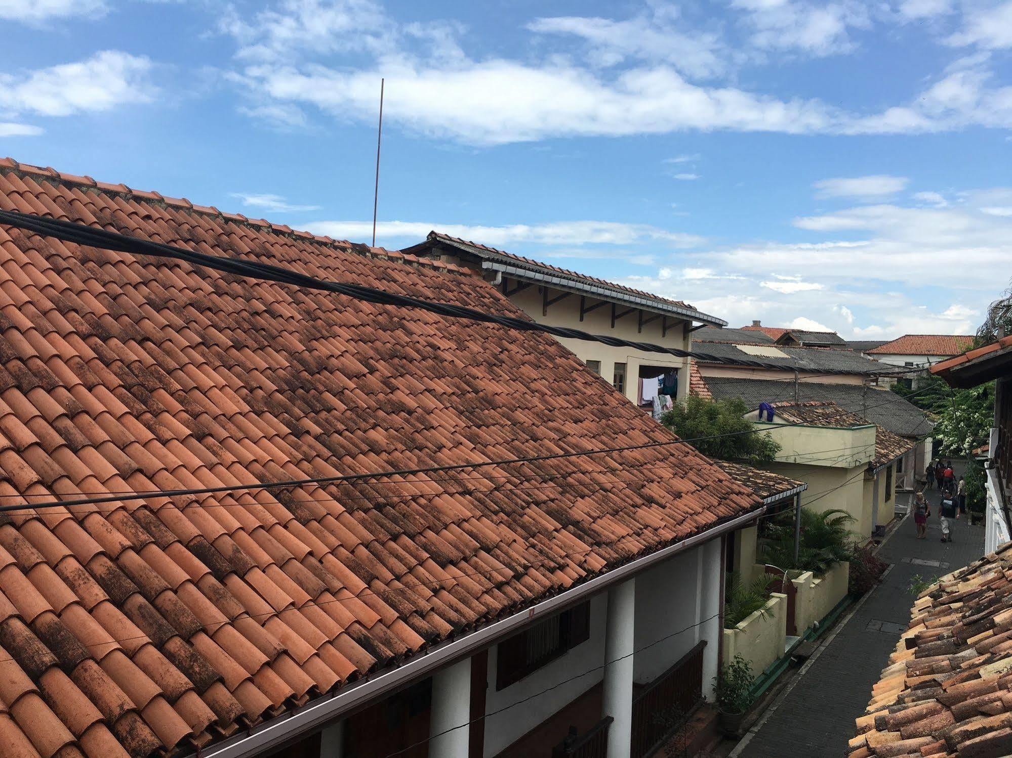 Khalid'S Guest House กอลล์ ภายนอก รูปภาพ